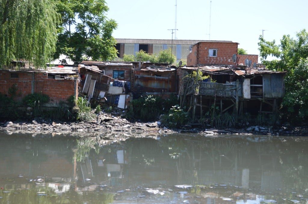 Ya pasaron casi 9 años desde que la Corte Suprema de Justicia les ordenó al Estado nacional, a la Ciudad de Buenos Aires y al gobierno bonaerense que sanearan la cuenca Matanza-Riachuelo.