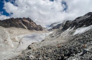 Los glaciares del Huayna Potosí, en Bolivia, muestran un retroceso sin precedentes.